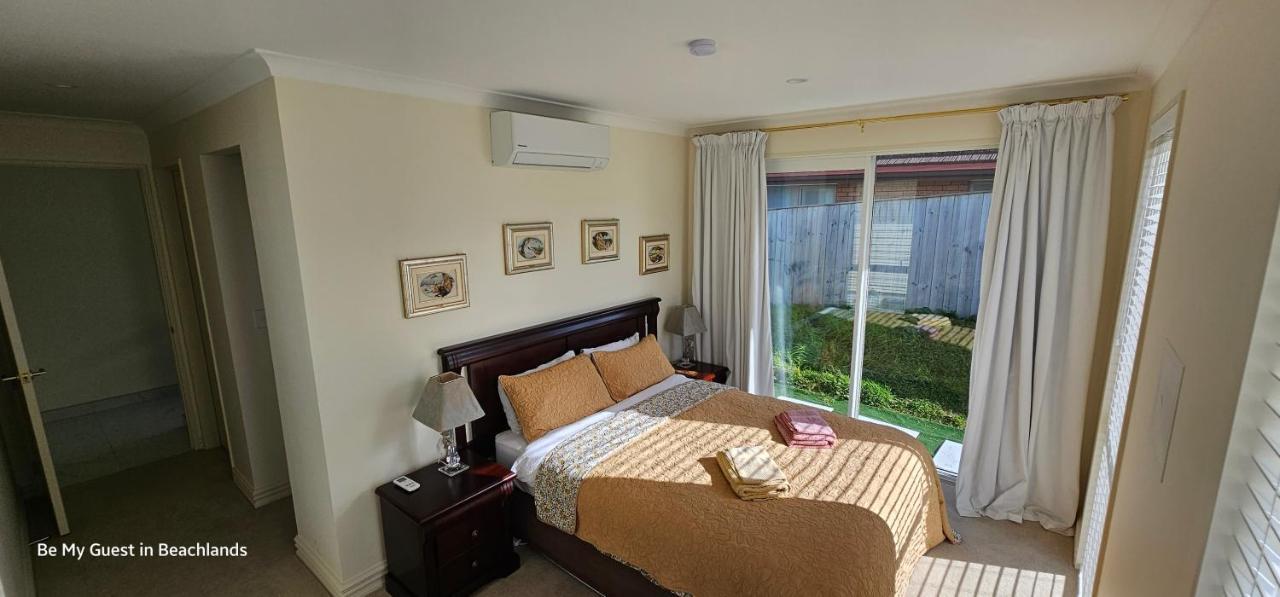 Be My Guest In Beachlands Auckland Exterior photo